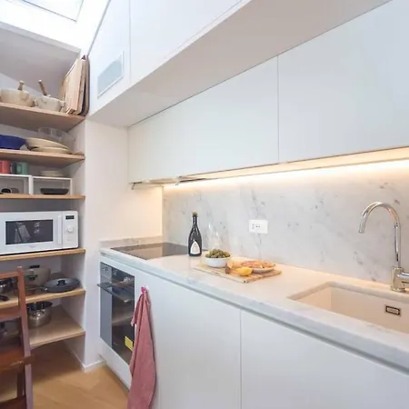 Lägenhet Luxury Seaside Attic With Private Sea Access *